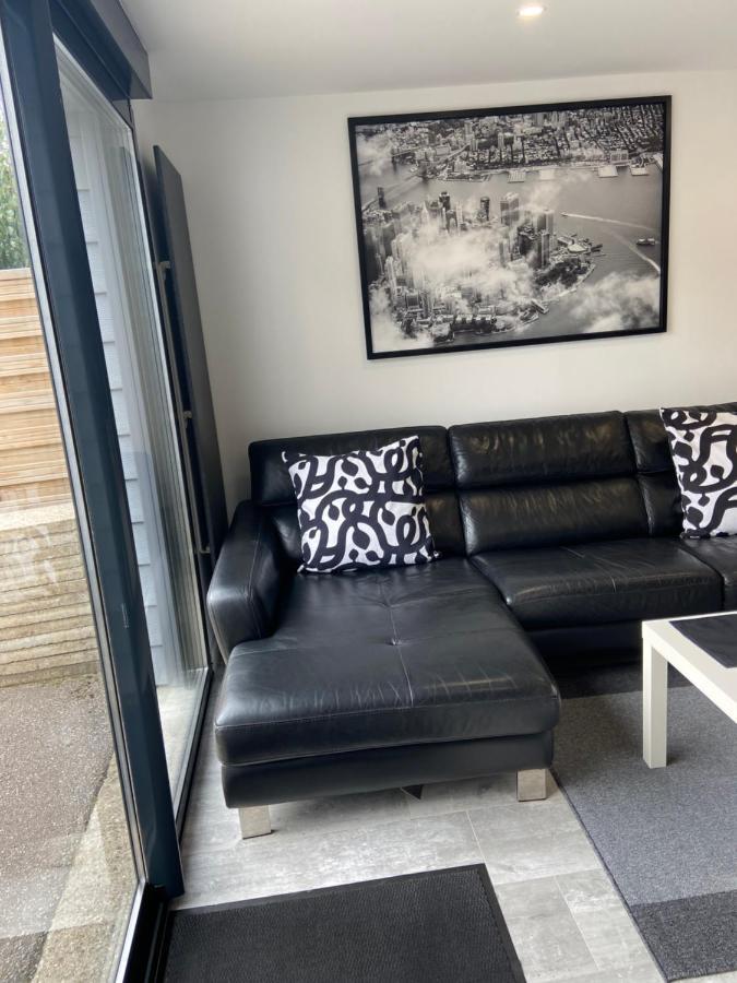 Charmant Studio Neuf De 40M2 / Tout Confort Arques-la-Bataille Exterior photo