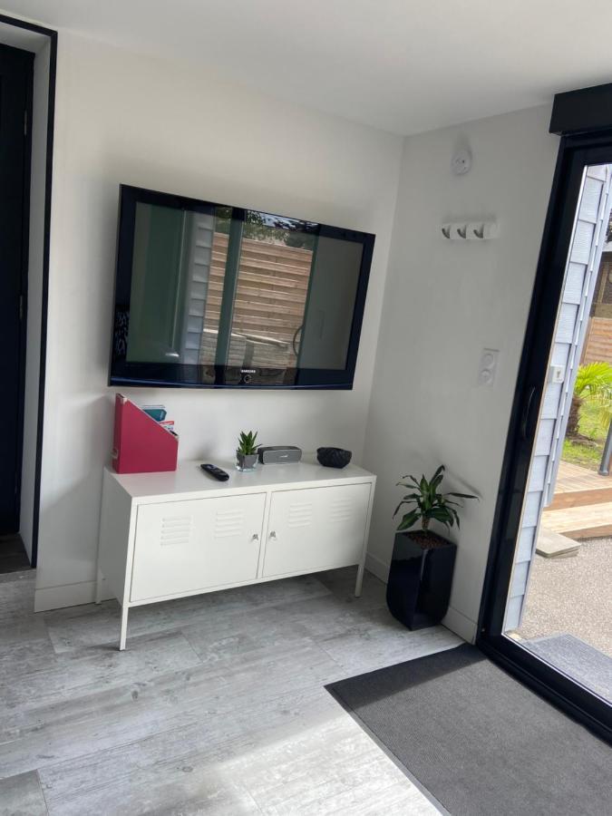 Charmant Studio Neuf De 40M2 / Tout Confort Arques-la-Bataille Exterior photo