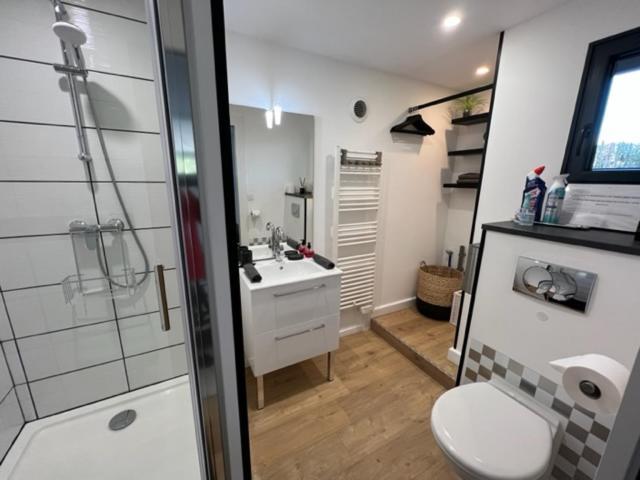 Charmant Studio Neuf De 40M2 / Tout Confort Arques-la-Bataille Exterior photo